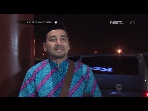 Umar Lubis berangkatkan rombongan Umroh ke Tanah Suci