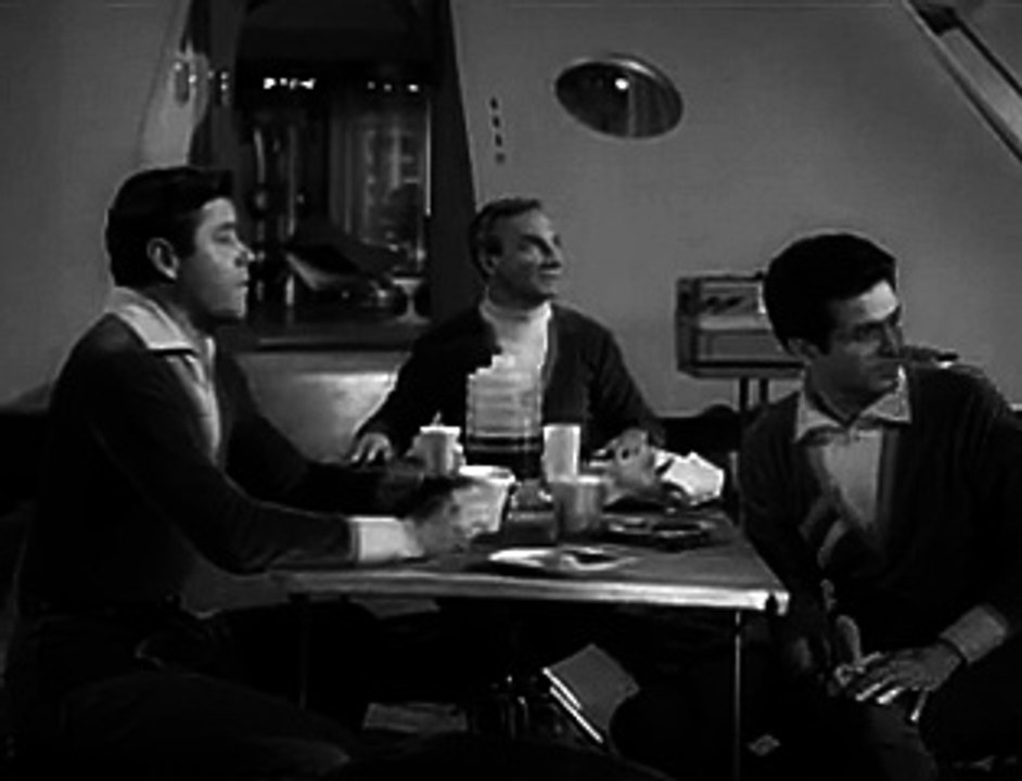 Lost In Space S01 E22  The Challenge