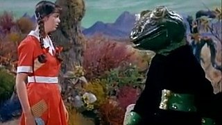 Lost In Space S02 E30  The Galaxy Gift