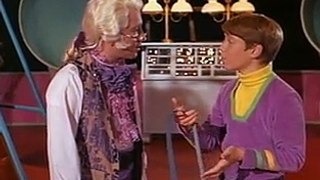 Lost In Space S03 E17  Princess Of Space