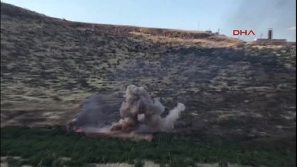 Diyarbakır - Lice'deki Operasyonda El Yapımı Patlayıcıların Imha Edilmen Anı