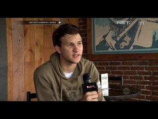 Stuart Collin memiliki hobi Photography