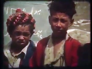 چالیس سال پہلے بلتستان وادی شگر کے ایک سکول میں بچے دعا پڑھتے ھوئے