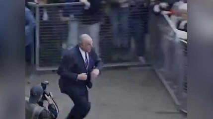 Quand Helmut Khol était victime d'un lancer d'œufs, les responsables passaient un sale quart d'heure