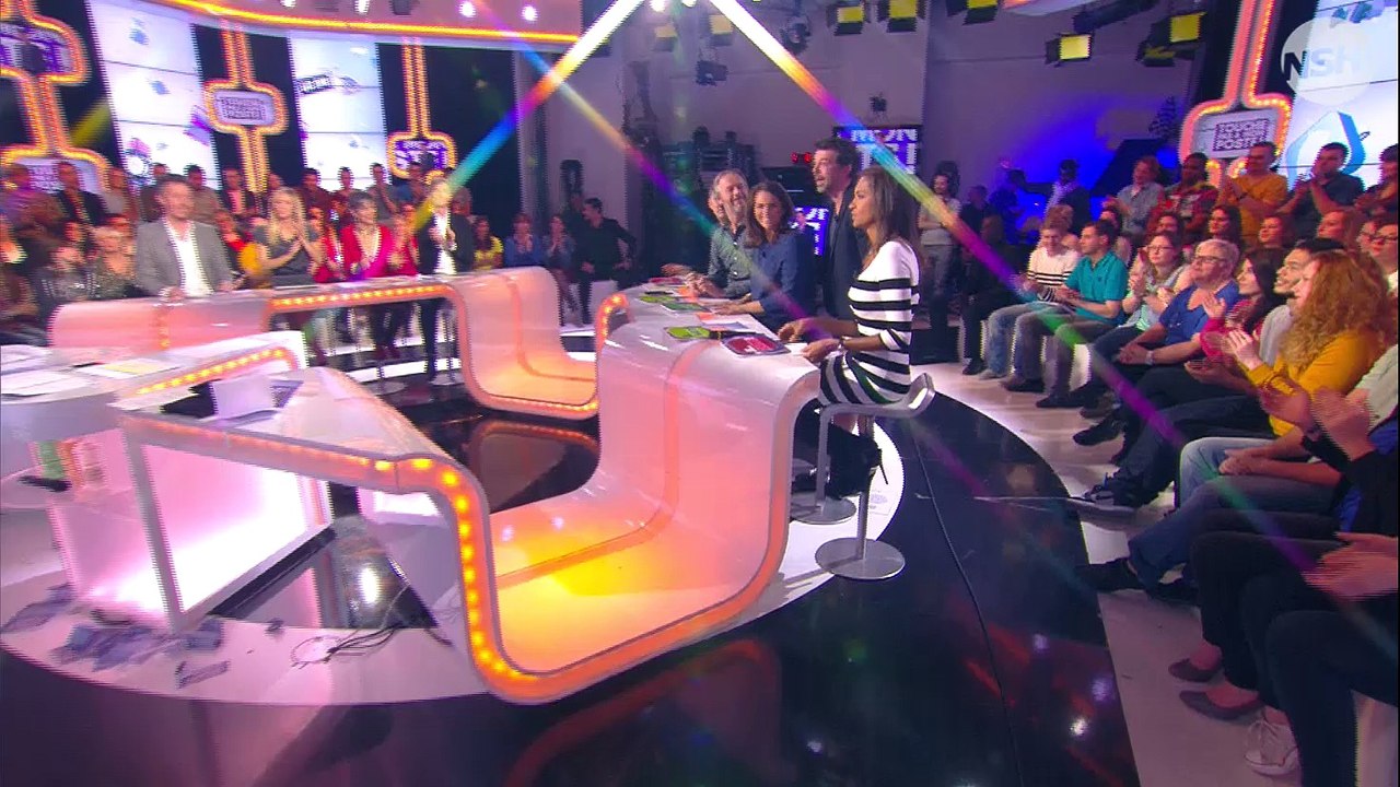 Cyril Hanouna - TPMP : sa danse en caleçon avec Stéphane Plaza