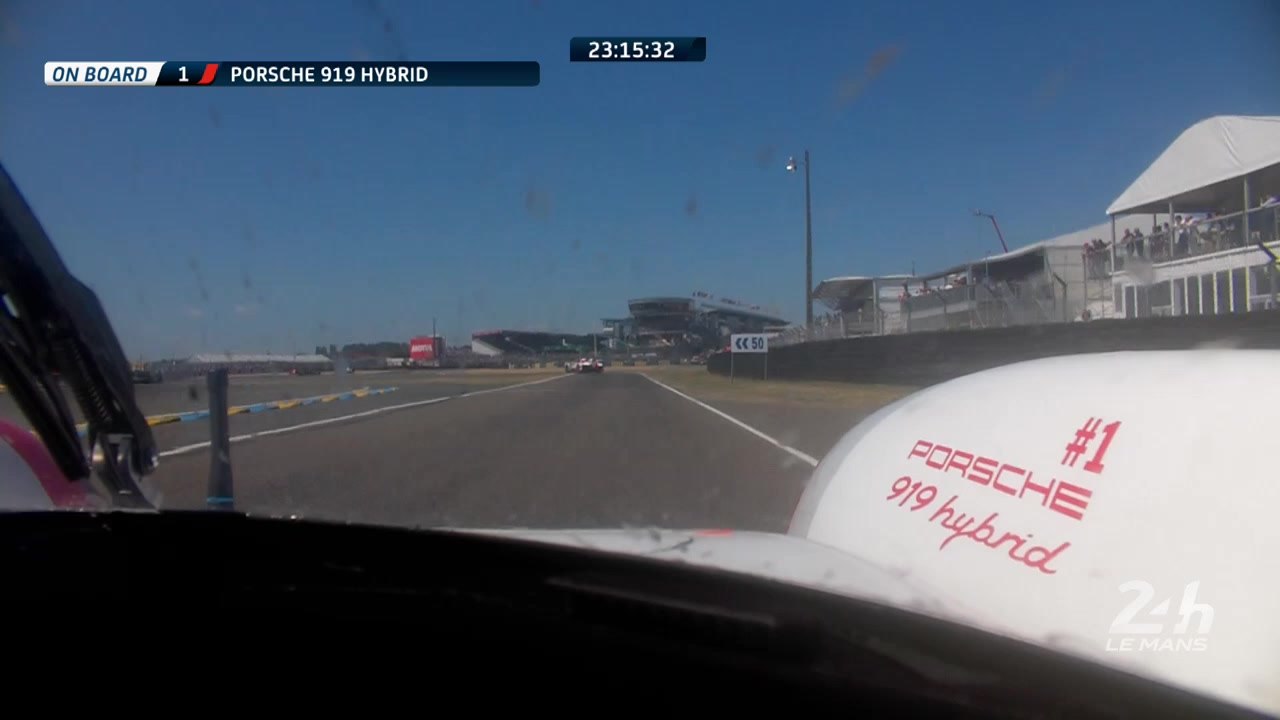 24 Heures du Mans: Après 45 minutes de courses, bagarre entre les deux Toyota de tête