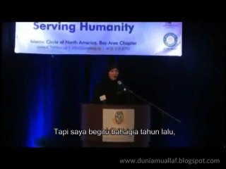 LAUREN BOOTH (Aktivis HAM Int'l)׃ “Islam Agama Yg Indah, Tdk Seperti Yg Di Gambarkan Media Massa !“