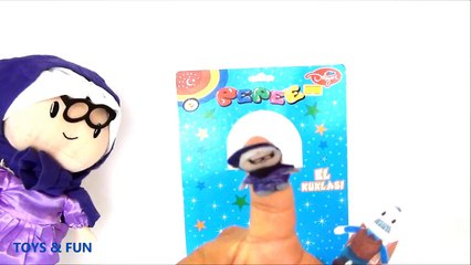 Pepee Niloya şarkı olarak Finger Family söylüyor. Finger Family Song Pepee Niloya Version