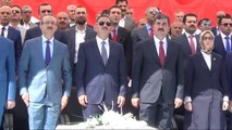 Bakan Özhaseki, 