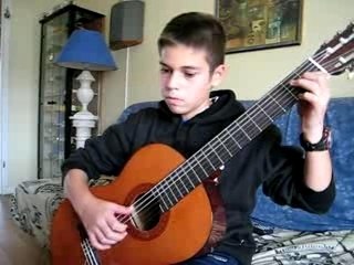 Florian à la guitare : "Cold Finger Blues".