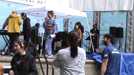 Japan Day NYC 05-14-2017: Che'Nelle - Love You Like Me