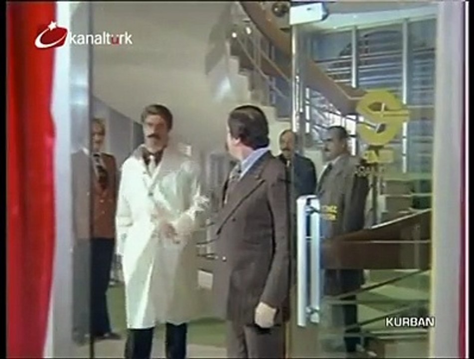 Kurban 1983 - Kadir İNANIR - Ahu TUĞBA