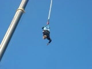 babybel saut elastique complétement raide