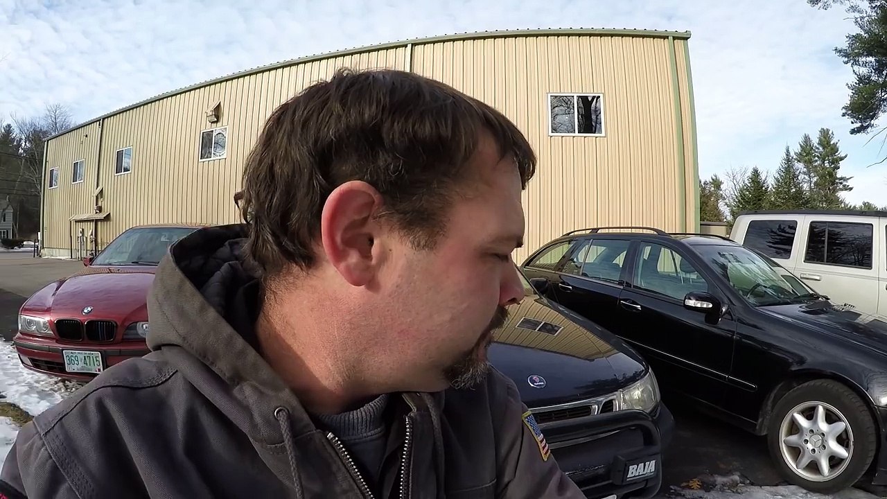 A Few Brief Saab Stories. Wagons, Wagons Everywhere..