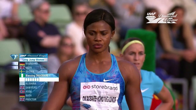 دوران کھیل معروف ترین خاتون کھلاڑی کی ایسی چیز اُتر گئی کہ وہ شرم سے پانی پانی ہو گئیں