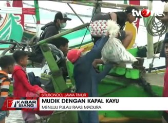 Uniknya Mudik Dengan Kapal Kayu