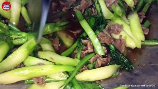 Fry Noodle with Beef and Cauliflower - Asian Street Food, Cambodian Fast Food #255