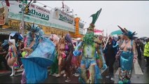 Nueva York se convierte en un mundo de fantasía gracias al Desfile de Sirenas