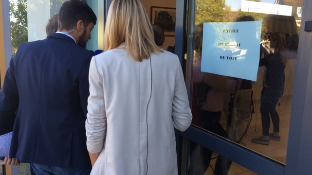 Le candidat Richard Ferrand à voté à Motreff (Finistère)