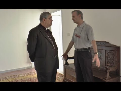 Napoli - Il cardinale Sepe visita il centro La Tenda (17.06.17)