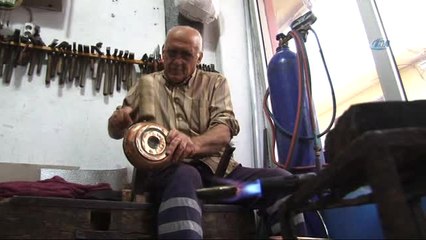 Bakır Ustaları Teknolojiye Direniyor