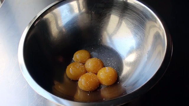 Frozen Vanilla Custard - French Vanilla Ice Cream Recipe - How to Make Custard Style Ice Cream