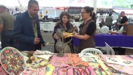 Bursa'daki Antikacı Pazarına Yoğun İlgi