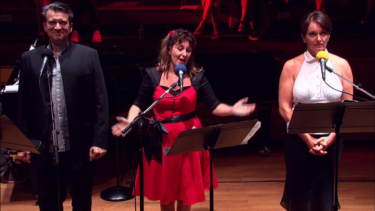 Angélique Rivoux, Isa Fleur, Olivier Breitman : Personne ne se marie (geting married today)