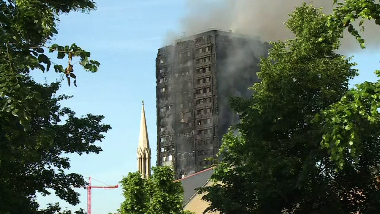 Londoner Hochhaus-Brand: Zahl der Toten steigt weiter