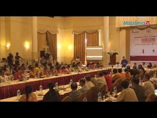 ညီမွ်သည့္ ဖြံ႔ၿဖိဳးတိုးတက္မႈျဖစ္ထြန္းေစေရး မူဝါဒေဆြးေႏြးပြဲ က်င္းပ