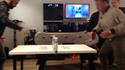 Encore un match Cyril et Benjamin au ping pong, mais qui va gagner çette fois ci ? -#DailyTPMP