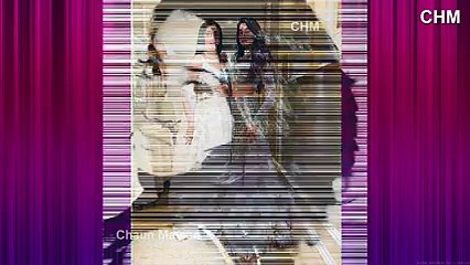 Actress Sridevi With Her Daughter