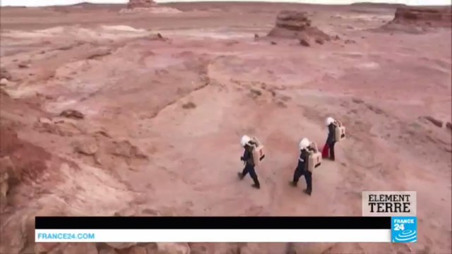 Si notre planète ne peut plus nous permettre de vivre, peut-être notre avenir est-il ailleurs ?