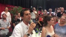 François Ruffin, élu député, célèbre sa victoire dans la Somme, à Flixecourt