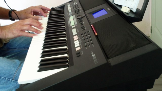 The Lonely Shepherd ( BO du film Kill Bill ) Reprise clavier