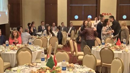 Kocaeli: Cumhurbaşkanı Başdanışmanı Topçu, Ahbaz'larla Oruç Açtı