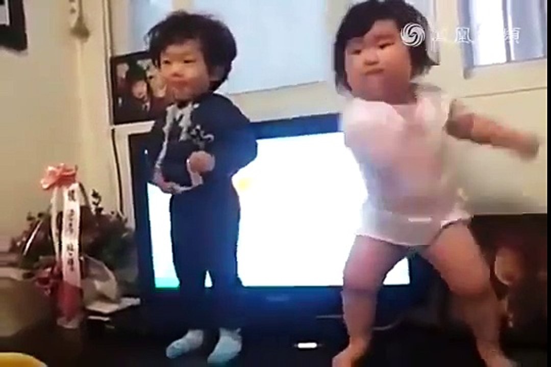 寶寶跳舞搞笑視頻高清