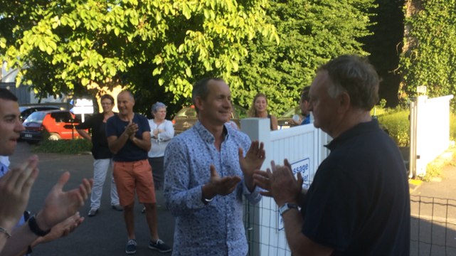 Le Républicain Marc Le Fur savoure sa victoire avec ses soutiens