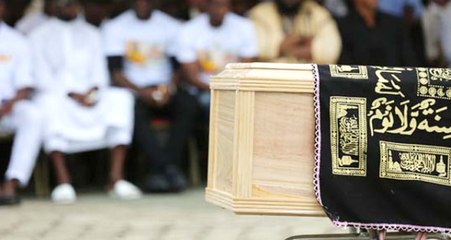 1 Yıl Önce Galatasaray'ın Türkiye'ye Getirdiği Tiote, Son Yolculuğuna Uğurlandı