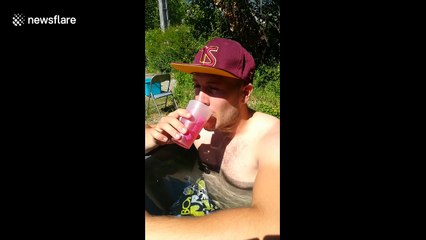 Man finds an alternative way to cool down in French heat