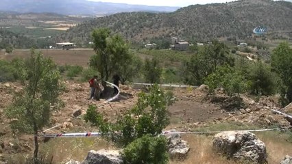 Çiftçiler Tarlada Tarihi Mozaik Buldu