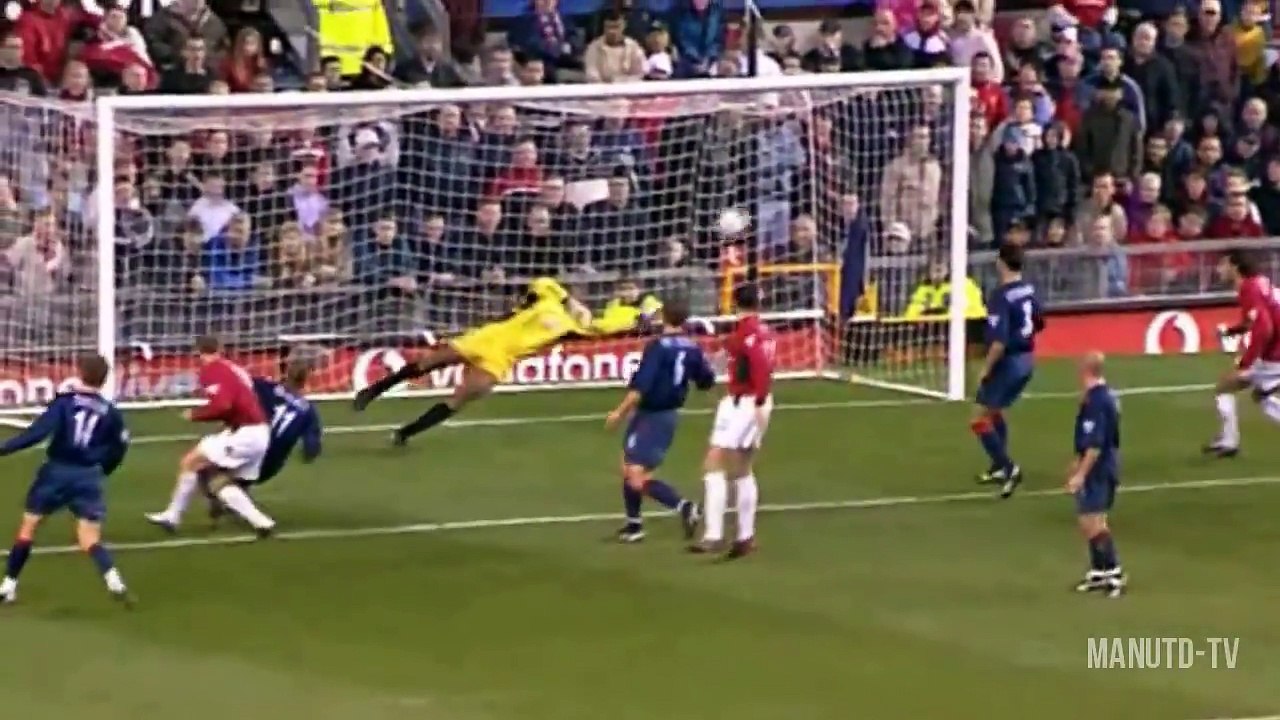 CRISTIANO RONALDO ● ALL FREE-KICKS FOR MANCHESTER UNITED