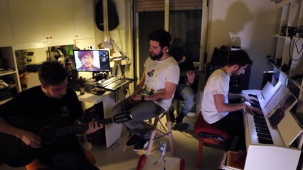 Poveroalbert, il video di "Disparirò" in versione #NoFilter - GUARDA