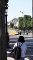 Champs Elysées: Découvrez les images de l'attaque filmées par un passant