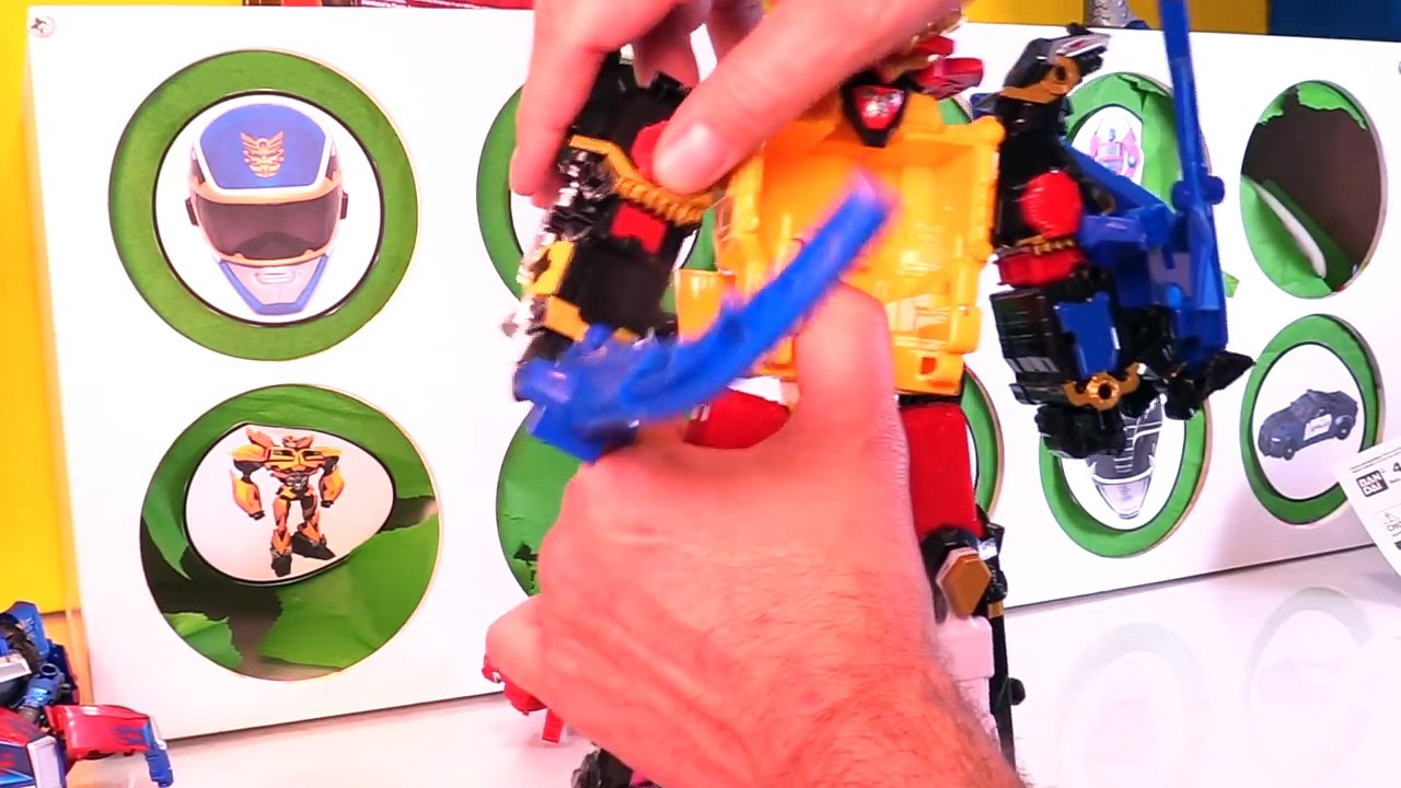 TRANSFORMERS vs POWER RANGERS | Slime Wheel Game The Last Knight Movie Toys Kids Video