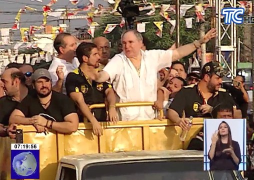 Expresidente Abdalá Bucaram vuelve a ecuador tras largo exilio