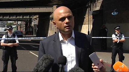 İngiliz Siyasetçi Javid'den Camiden Çıkanlara Yönelik Saldırı Açıklaması