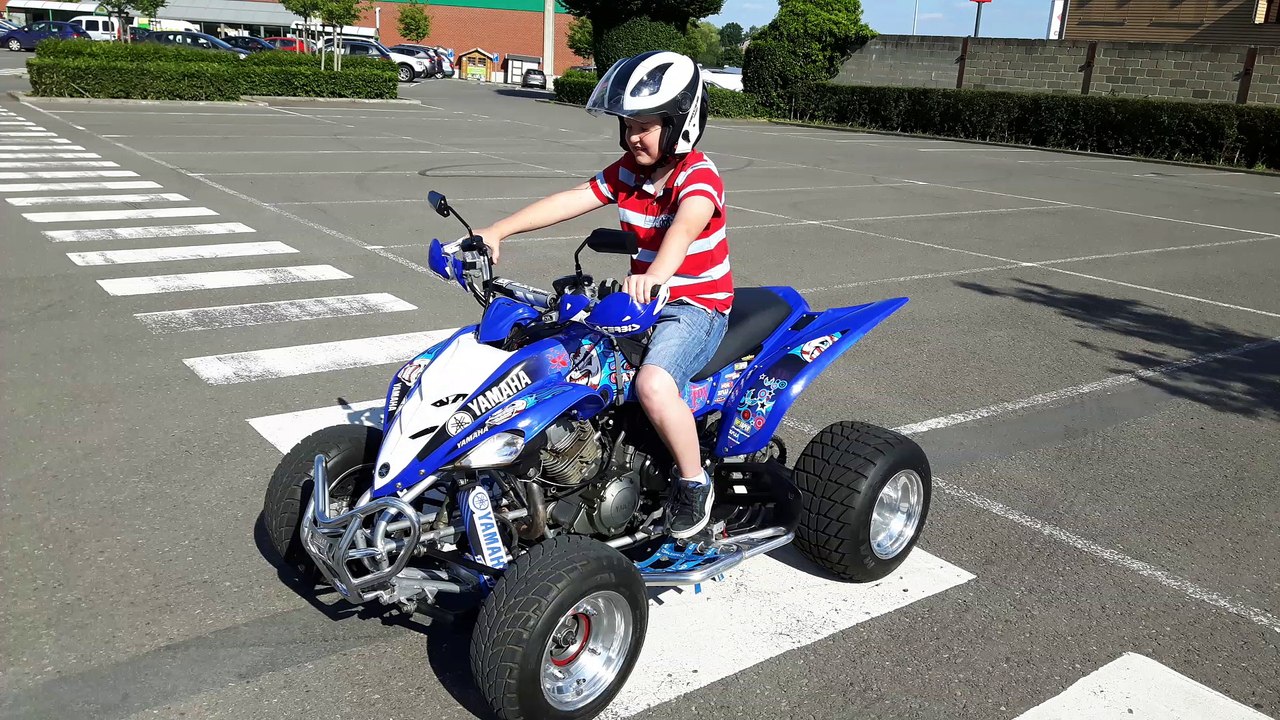 JE CONDUIS UN QUAD 350 RAPTOR POUR LA PREMIÈRE FOIS​DE LA CHAÎNE