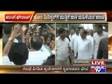 Bangalore: Home Minister Parameshwar Surrounded By Troubled Citizens In Riot Hit Areas