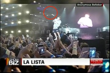 Justin  Bieber Dijo Que No se Sabía La Canción “Despacito” y le Lanzaron Una Botella